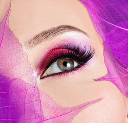 Canvas Print - female eye with  beautiful fashion bright pink makeup