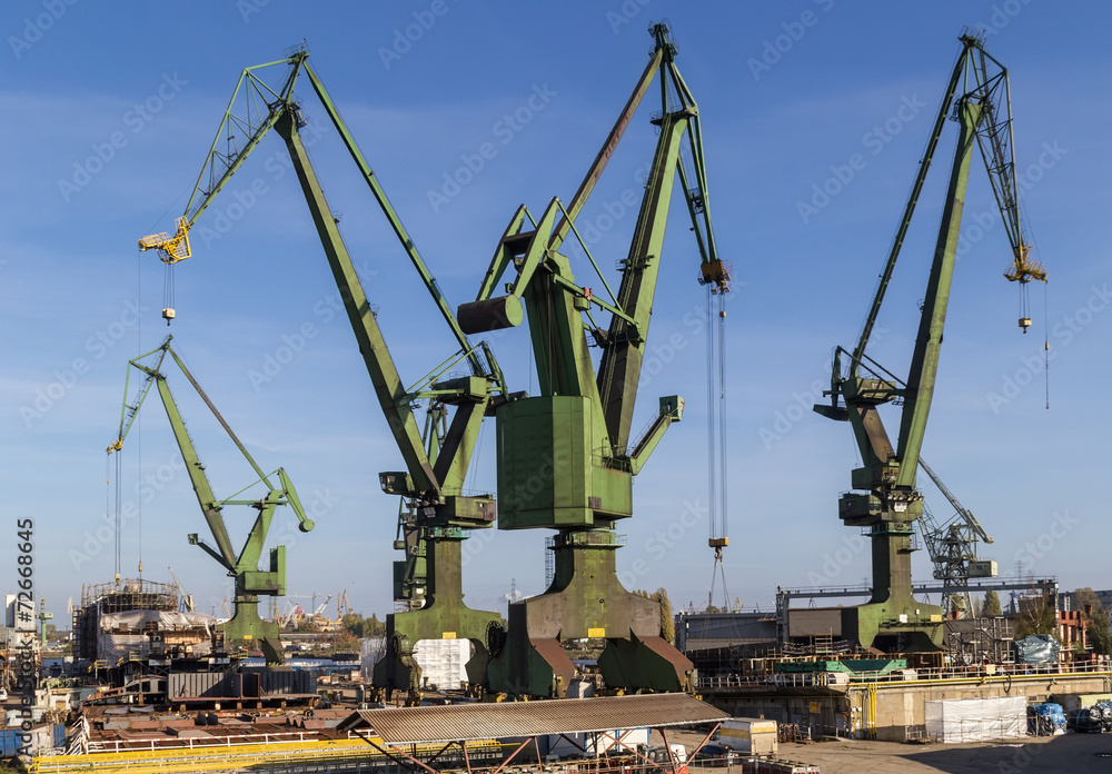 The shipyard cranes - obrazy, fototapety, plakaty 