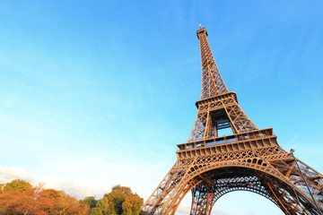  eiffel tower in Paris