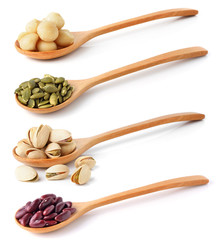 Wall Mural - Red beans,pistachios nuts, pumpkin seeds and macadamia isolated