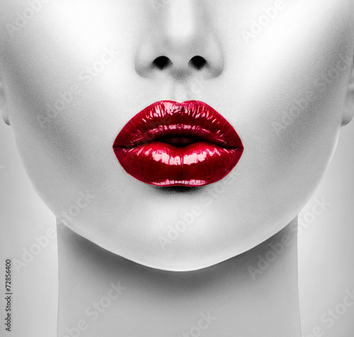 Naklejka na kafelki Sexy Red Lips. Beauty Model Woman's Face closeup