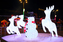 Illuminated Snowman With Christmas Deers