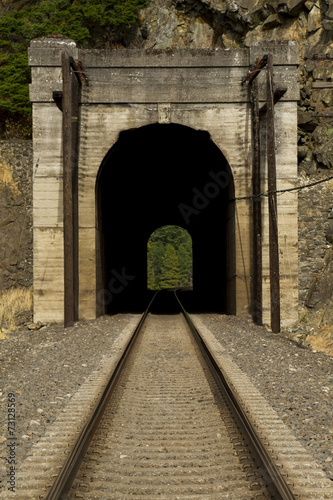 Plakat na papierze fotorealistycznym Tunel kolejowy