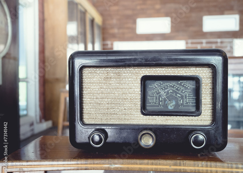 Mata magnetyczna Obiekt retro Radio Vintage