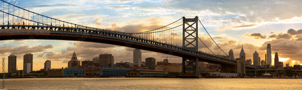 Philadelphia skyline panorama at sunset, US - obrazy, fototapety, plakaty 
