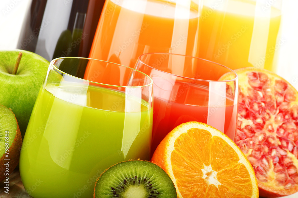 Glasses of assorted fruit juice. Detox diet - obrazy, fototapety, plakaty 