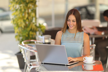 Poster - Self employed woman or student working in a restaurant