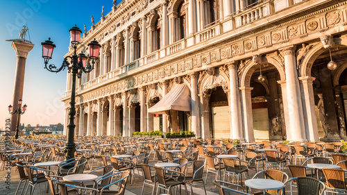 Restaurant before opening t...