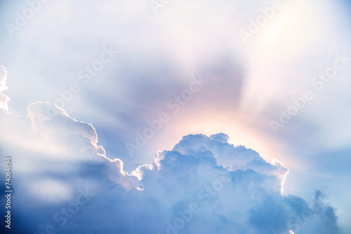 Nowoczesny obraz na płótnie Sunbeam after the clouds.
