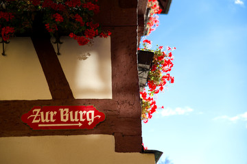 Wall Mural - Zur Burg