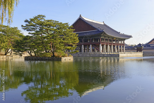 Fotografia Gyeonghoeru Pavilion, Gyeongbokgung Palace, Seoul Korea