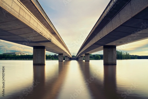 Fotografia  Canberra &  2 Bridges