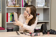 © madhourse - Office specialist paints eyelashes