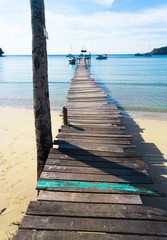 Wall Mural - Jetty to Eternity Boardwalk Admire