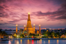 Wat Arun Night View Temple In Bangkok