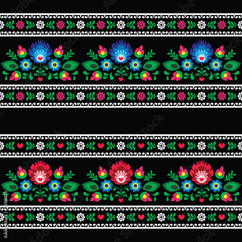 jednolite-wzor-polskiej-sztuki-ludowej-z-kwiatami-na-czarno