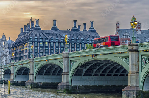 Fototapeta na wymiar Red doubledecker bus on Westminster Bridge