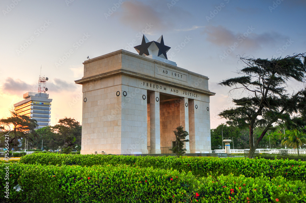 Independence Arch, Accra, Ghana - obrazy, fototapety, plakaty 