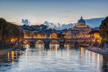 Wall Mural - St. Peter’s Basilica in Rome, Italy