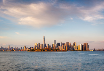 Fototapete - Downtown Manhattan from the Ferry - New York City