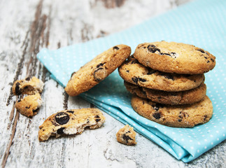 Canvas Print - Chocolate cookies on wooden table