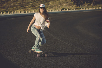 Sticker - Skater girl making dowhill