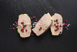 Fototapeta  - Tranche de Foie gras sur Ardoise