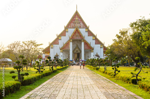 ヴィハーン プラ モンコン ボピット アユタヤ Stock Photo Adobe Stock