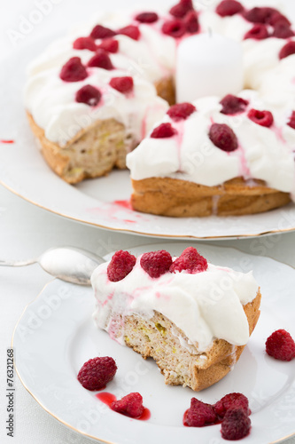 Fotografia, Obraz delicious pie with whipped cream and raspberries