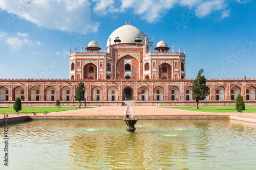 Fotografie, Obraz Daytime view of Humayun's Tomb, Delhi, India