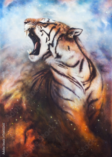 Obraz w ramie A beautiful airbrush painting of a roaring tiger on a abstract c