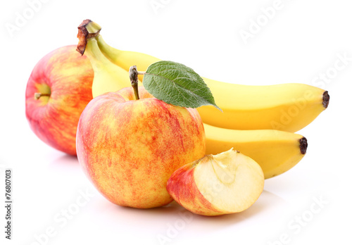 Fototapeta na wymiar Apple with banana