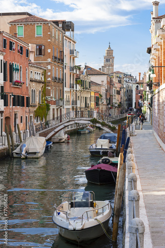 Naklejka na szybę View of Venice canal