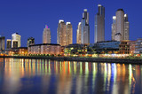 Fototapeta Nowy Jork - Night view at the waterfront in Puerto Madero, Buenos Aires