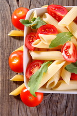 Wall Mural - Pasta rigatoni with fresh tomatoes