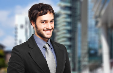 Poster - Smiling businessman outdoor