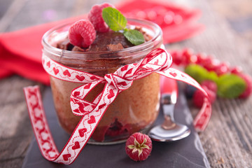 Canvas Print - chocolate cake and raspberry