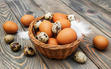 Different Types Of Eggs In A Basket