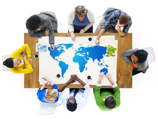 Canvas Print - group of people brainstorming world map concept