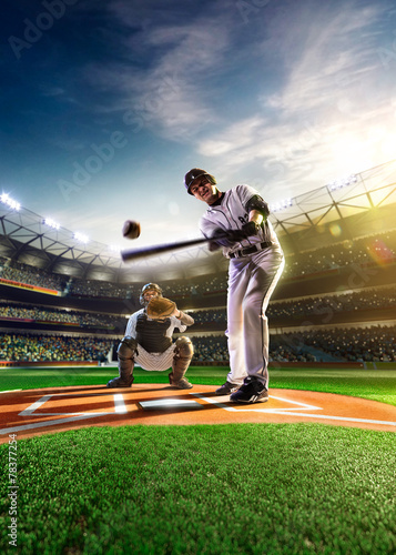 Fototapety Baseball  profesjonalni-gracze-w-baseball-na-wielkiej-arenie