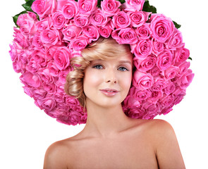 Fashion Beauty Model Girl with Pink Roses. Bouquet of Beautiful