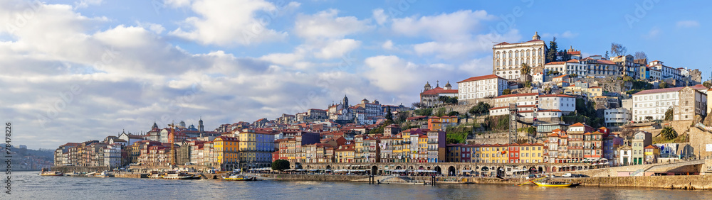 Panorama of the Ribeira District of the city of Porto, Portugal - obrazy, fototapety, plakaty 