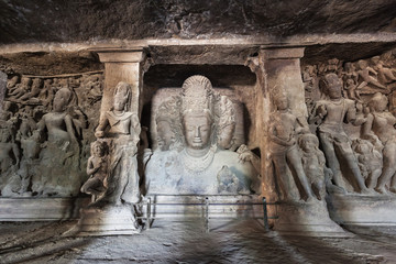 Canvas Print - Elephanta Island caves