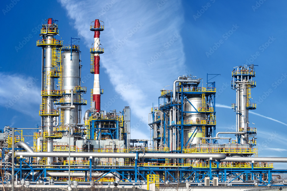Petrochemical plant, oil refinery factory. - obrazy, fototapety, plakaty 