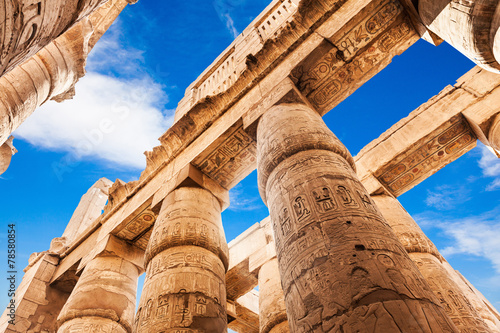 Nowoczesny obraz na płótnie Great Hypostyle Hall and clouds at the Temples of Karnak