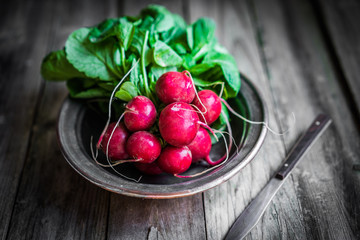 Canvas Print - Radish on wooden background