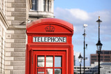 Fototapeta Londyn - Red telephone box in London street