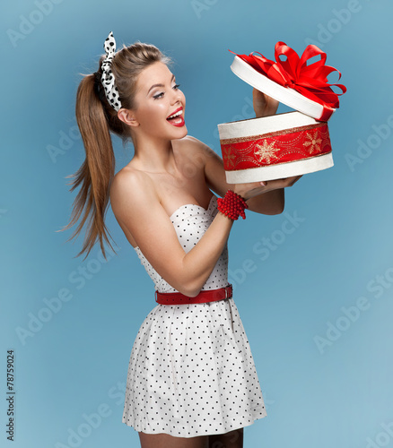 308 Pin Up Wrapping Wall Murals Canvas Prints Stickers Wallsheaven