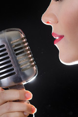 Wall Mural - Red lips and microphone