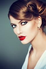 Poster - elegant make-up